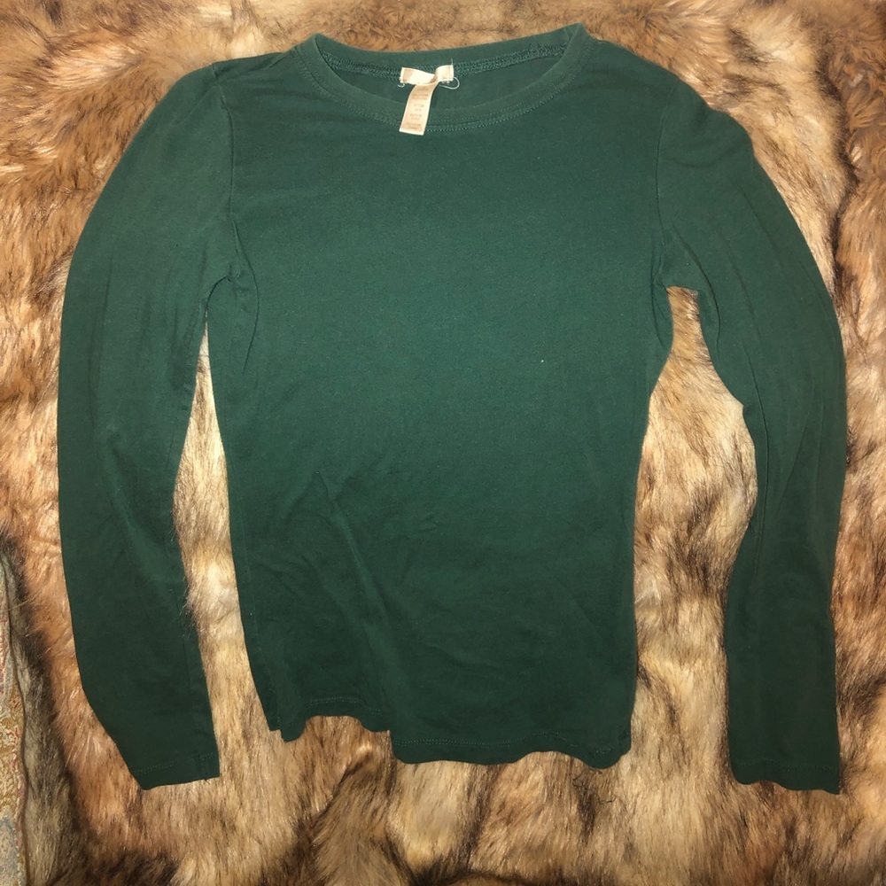 Simple green long sleeve